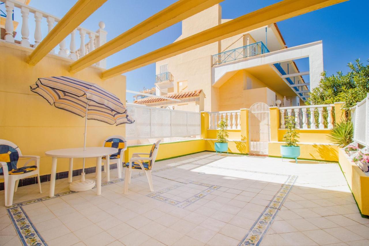 Nice House With Tennis Court,Sports And Playground Torrevieja Exteriör bild