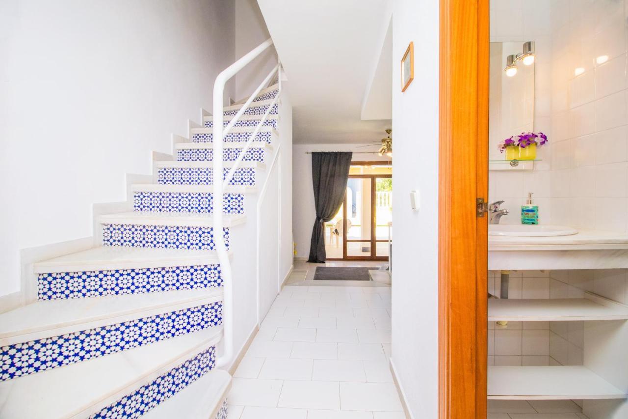 Nice House With Tennis Court,Sports And Playground Torrevieja Exteriör bild
