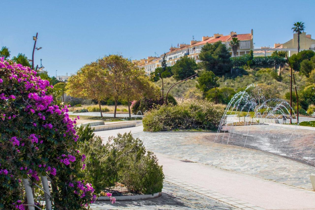 Nice House With Tennis Court,Sports And Playground Torrevieja Exteriör bild